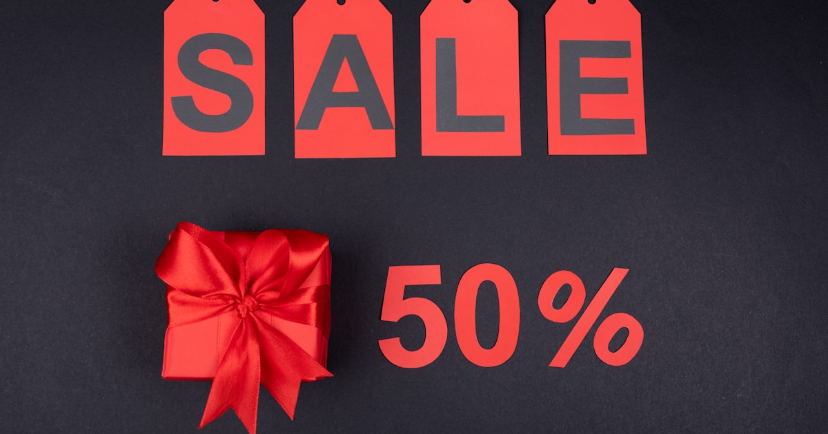 Collection of affordable Amazon products including kitchen gadgets, home items, and tech accessories